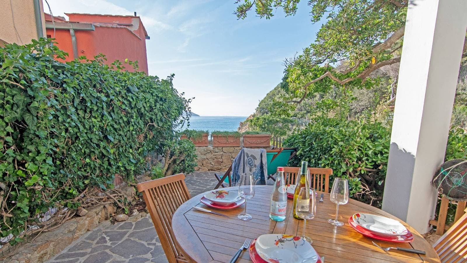 Foto 11 von 19: Ferienwohnung für 4 Personen mit Garten
