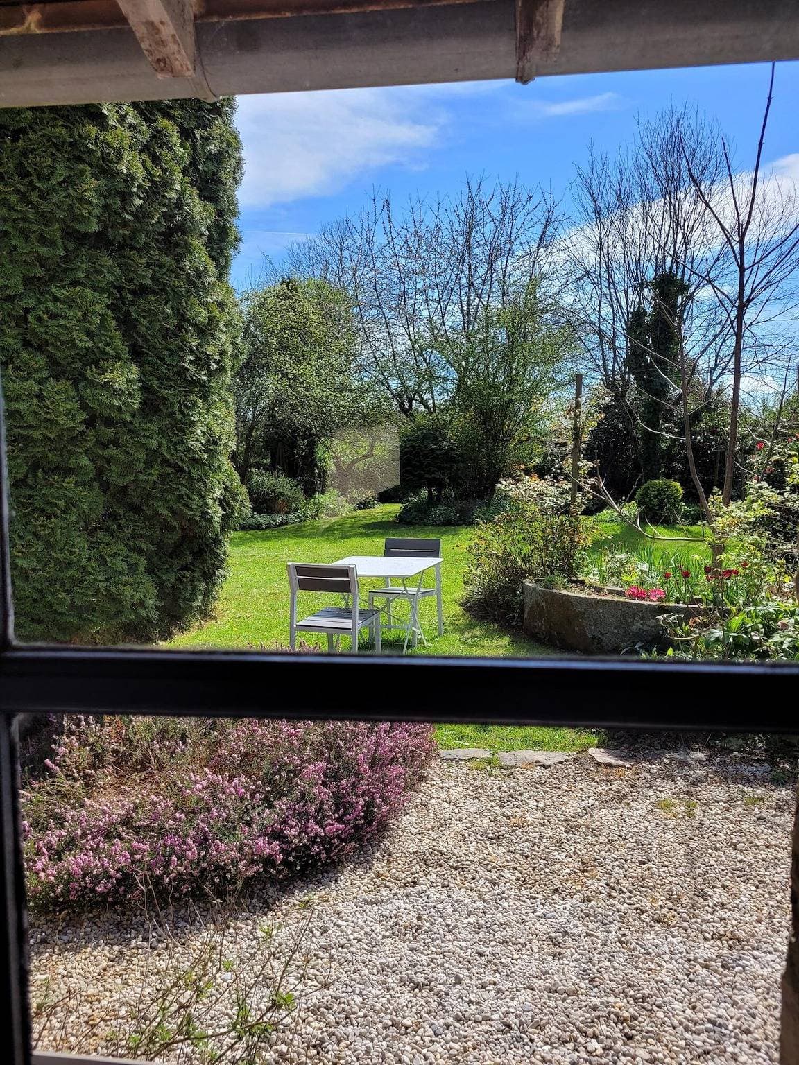 Foto 11 von 45: Gîte Belle: Gemeinschaftspool, gemeinsame Terrasse und WLAN