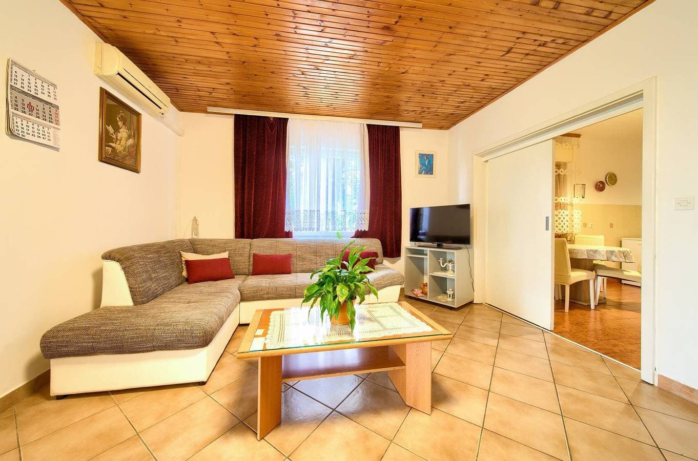 Foto 5 von 32: Spacious terrace apt Marica