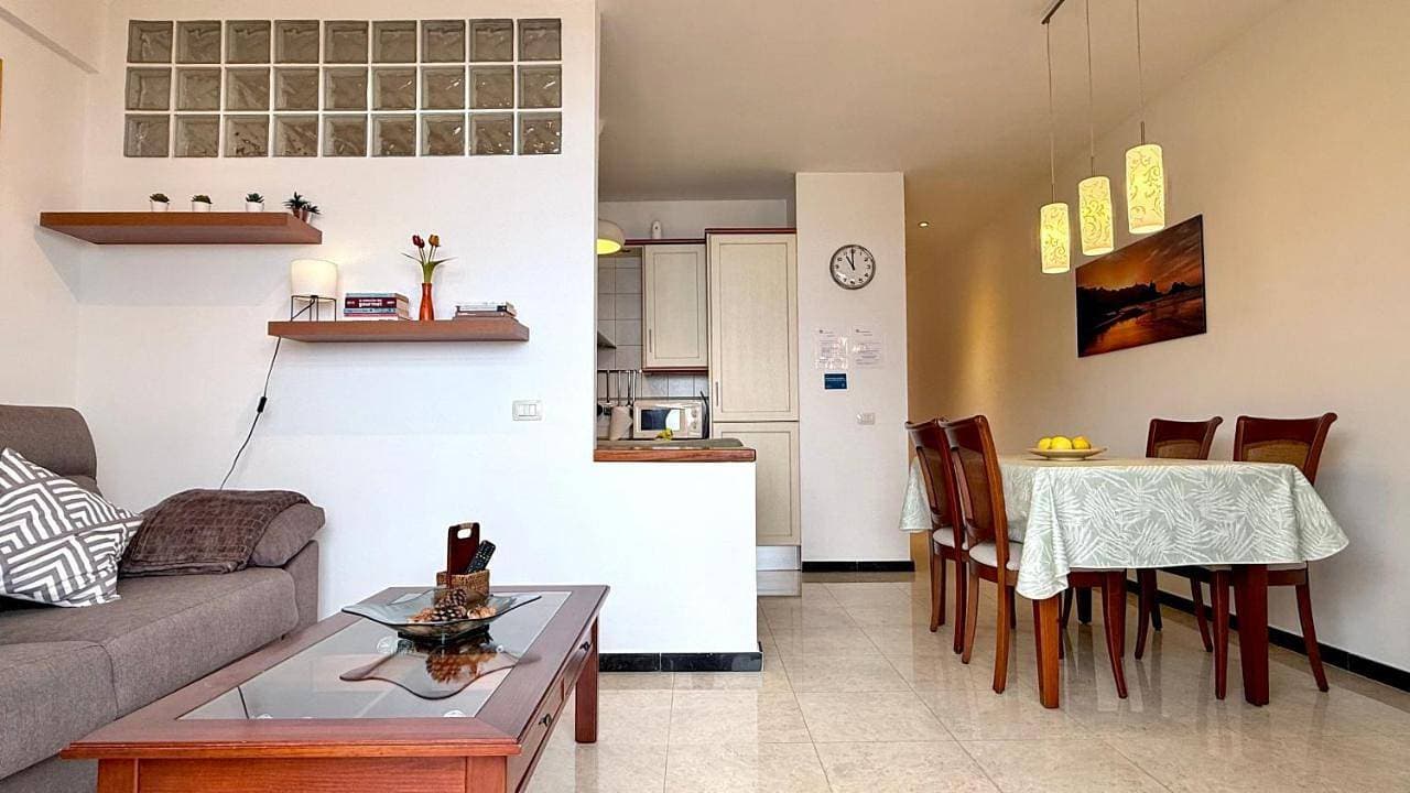 Foto 2 von 32: One-Bedroom Apartment