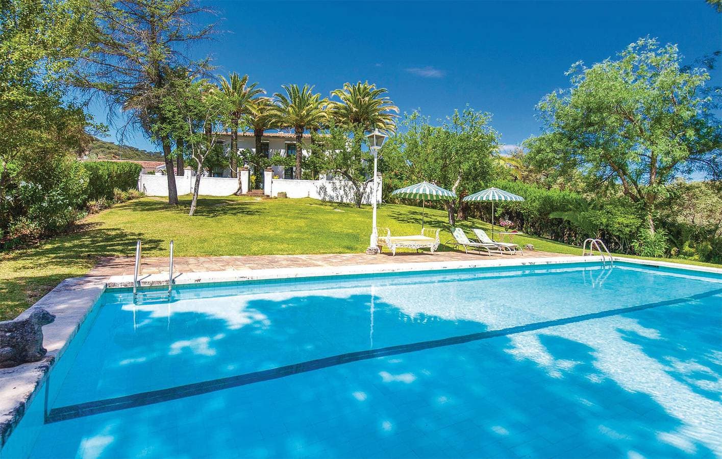 Gemütliches Apartment mit Pool und Flussblick 1