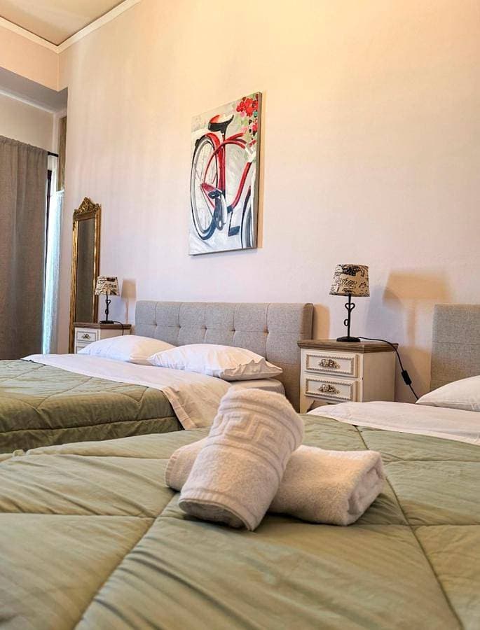 Foto 5 von 10: Standard Quadruple Room