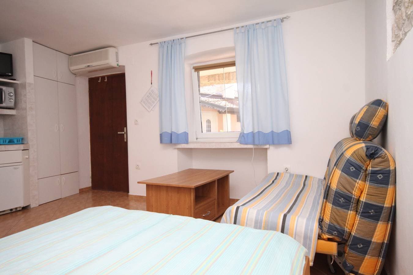 Foto 8 von 13: Studio Appartement mit Terrasse Basanija, Umag As-7148-a