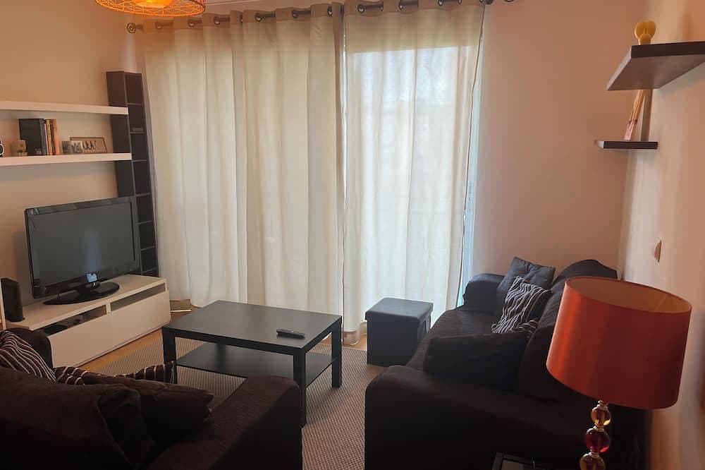 Foto 11 von 30: Lisbon - central, modern, with balcony, two suites, garage and security