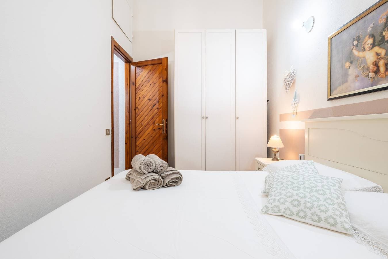 Foto 10 von 35: Ferienhaus 'Claudia' mit privater Terrasse, WLAN und Klimaanlage
