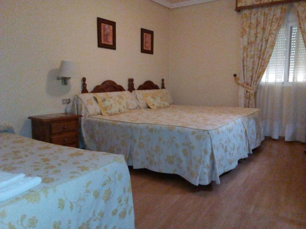 Foto 8 von 10: Triple Room