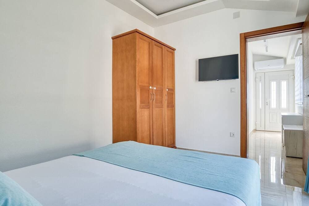 Foto 12 von 30: Ljubica Superior 3-Zimmer-Apartment mit Meerblick