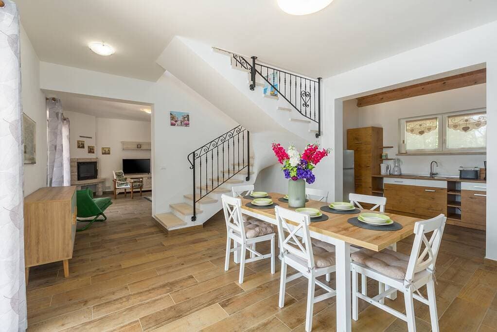 Foto 6 von 44: Villa für 6 Personen mit Garten