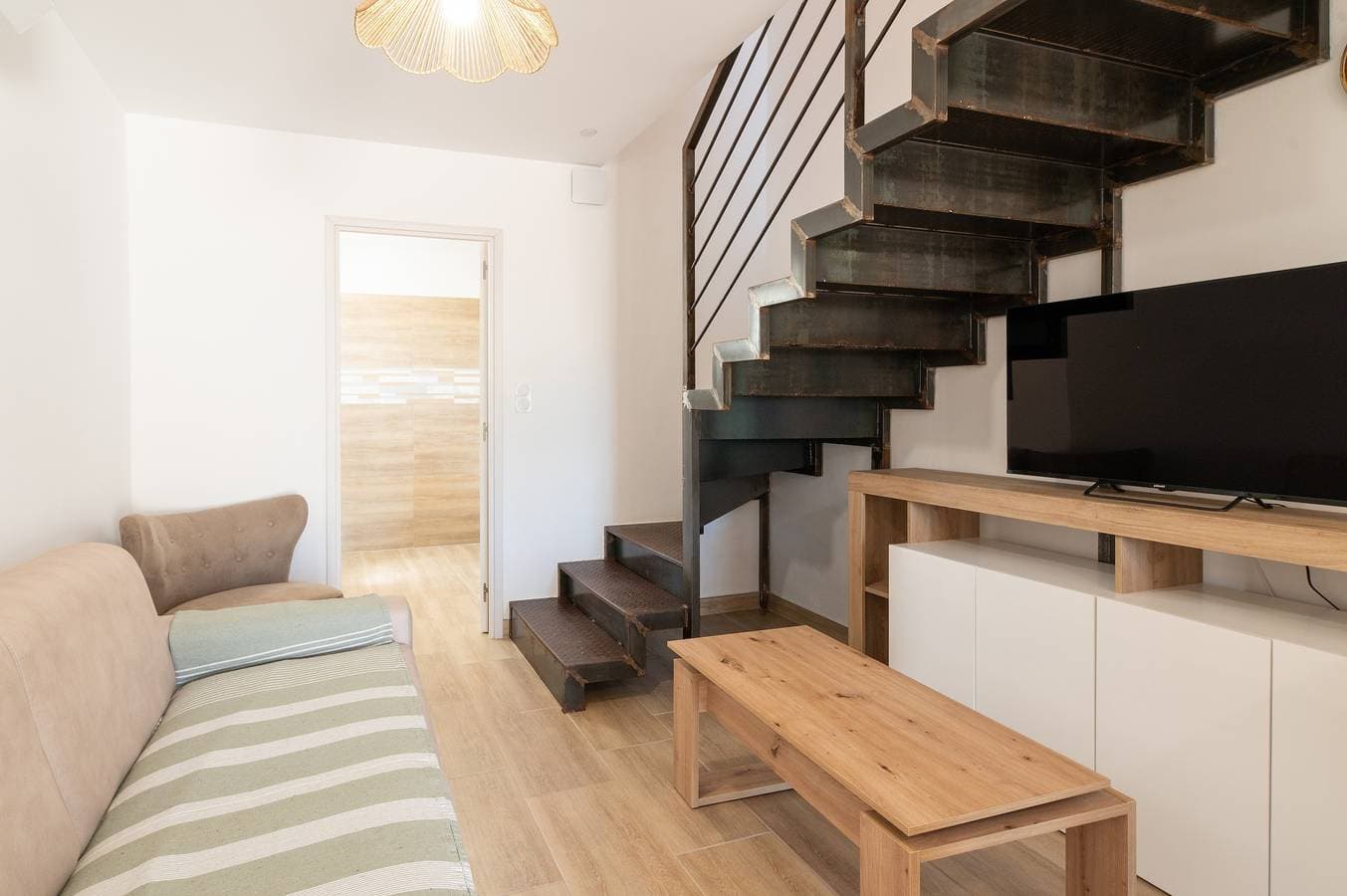 Foto 5 von 26: Apartment „La Dolce Vita 6“ mit Meerblick, WLAN und Klimaanlage