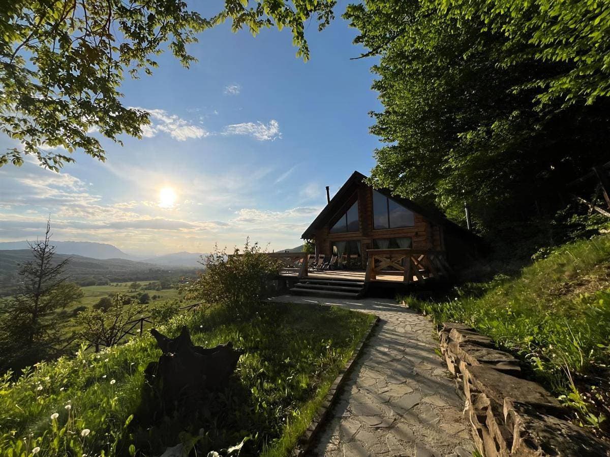 Green Cottage 1