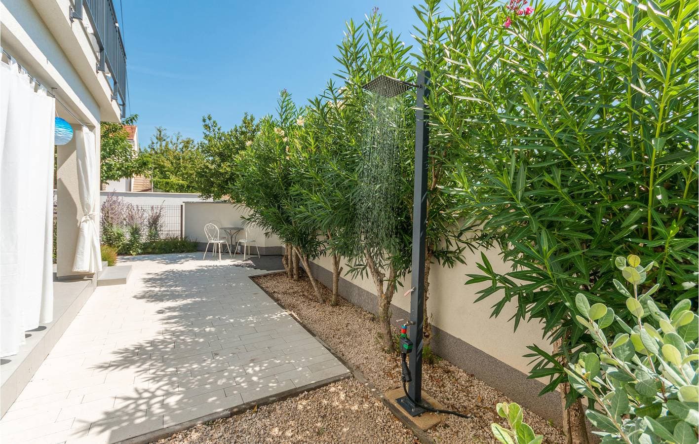 Foto 12 von 31: Gemütliche Ferienwohnung mit Terrasse, WLAN und 1 km Entfernung zum Strand Dječji Raj