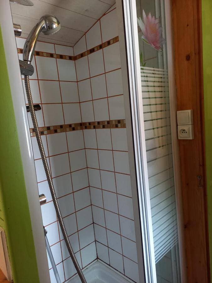 Foto 2 von 8: One-Bedroom Chalet