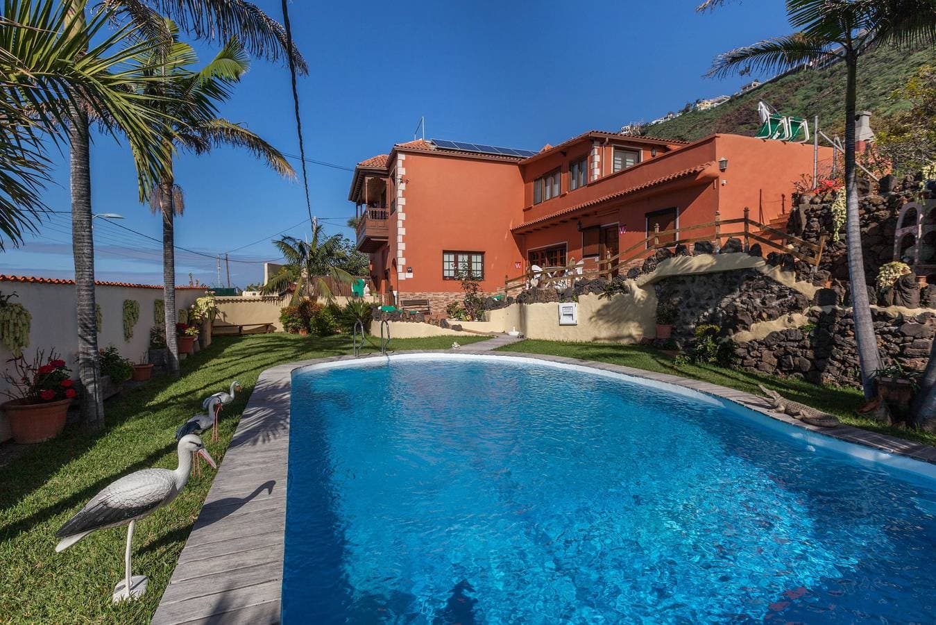 Foto 2 von 19: Ferienwohnung 'Casa Victor - 1' mit Meerblick, Pool und WLAN