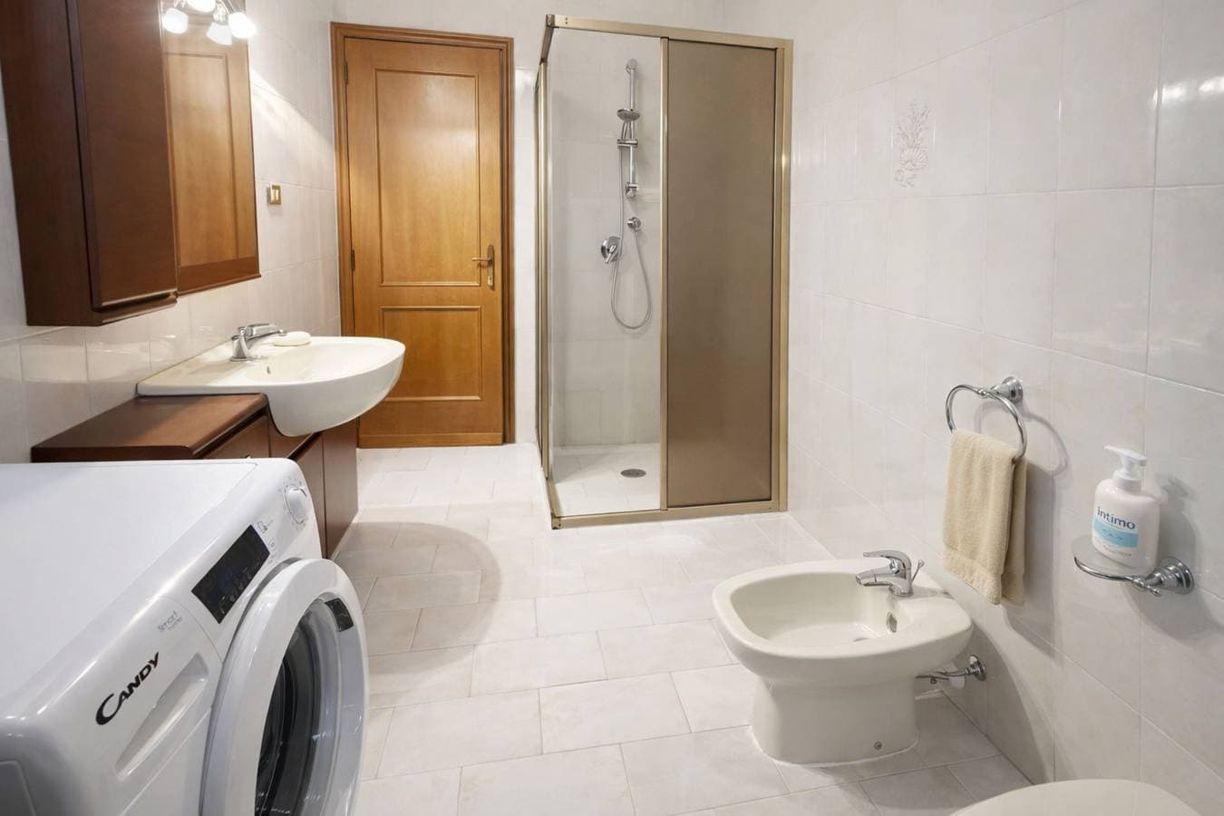 Foto 7 von 8: Ferienwohnung für 4 Personen mit Garten