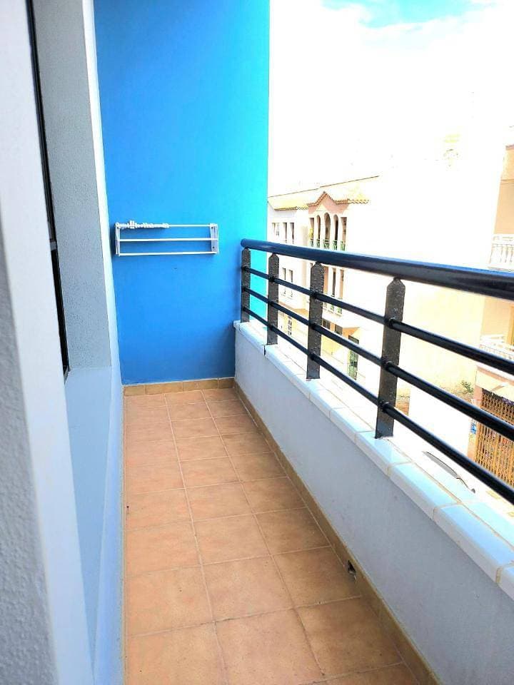 Foto 9 von 53: One-Bedroom Apartment