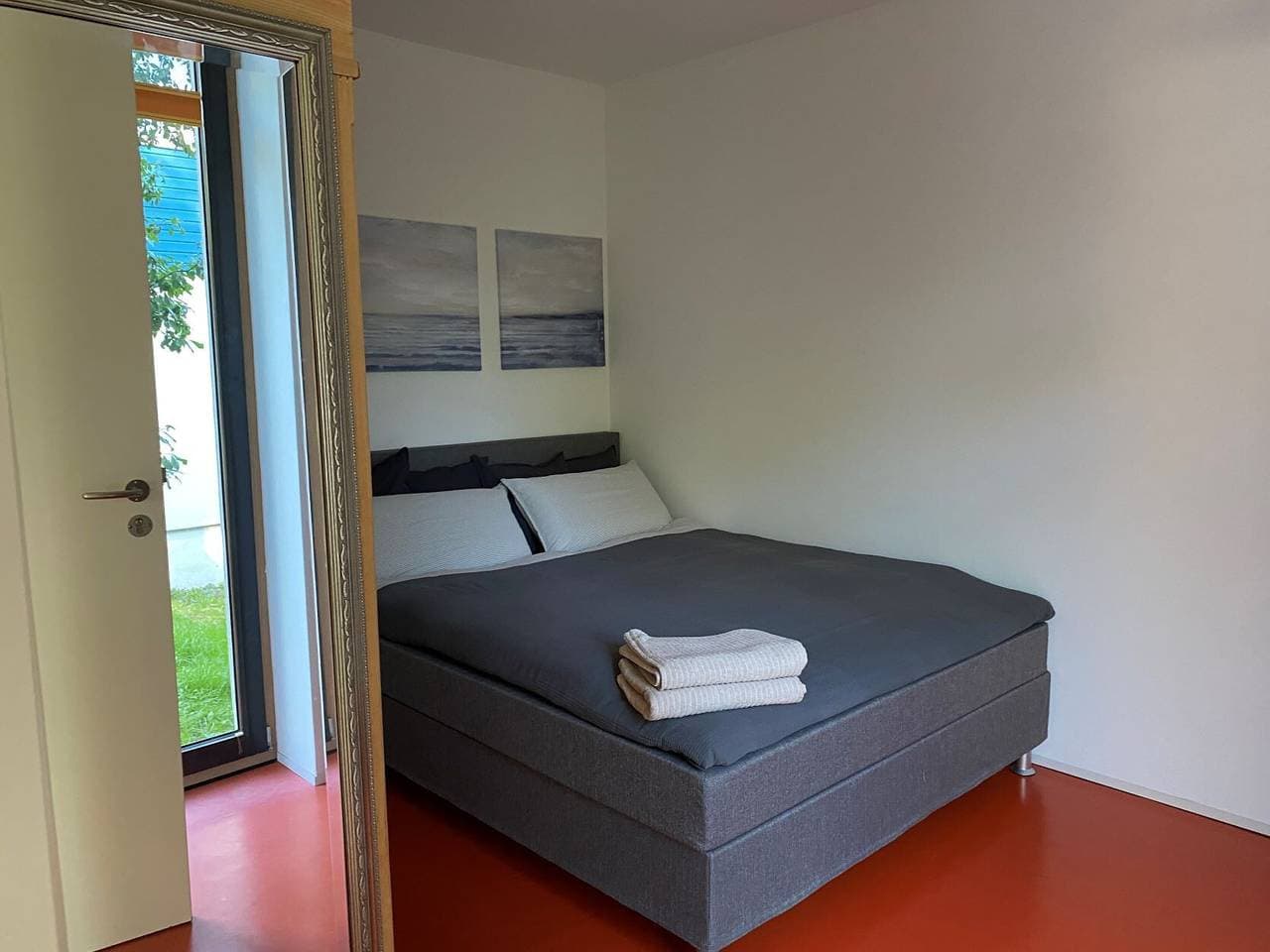 Foto 6 von 16: Ferienwohnung Falterweg mit 40m², 1 Schlafzimmer, für max. 2 Erwachsene + 1 Kleinkind + 1 Hund