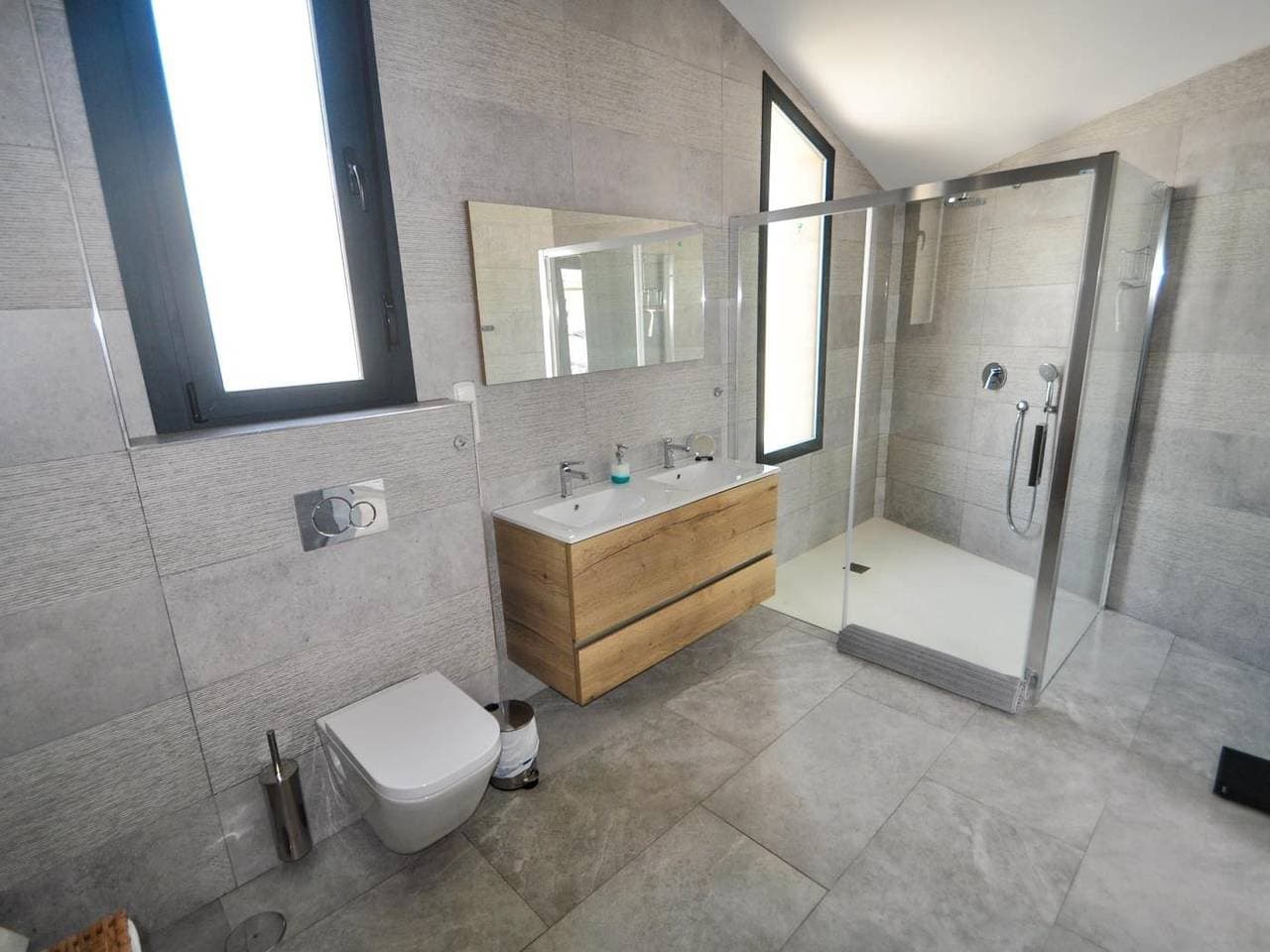 Foto 13 von 26: Moderne Luxusvilla, Meerblick und beheiztem Pool