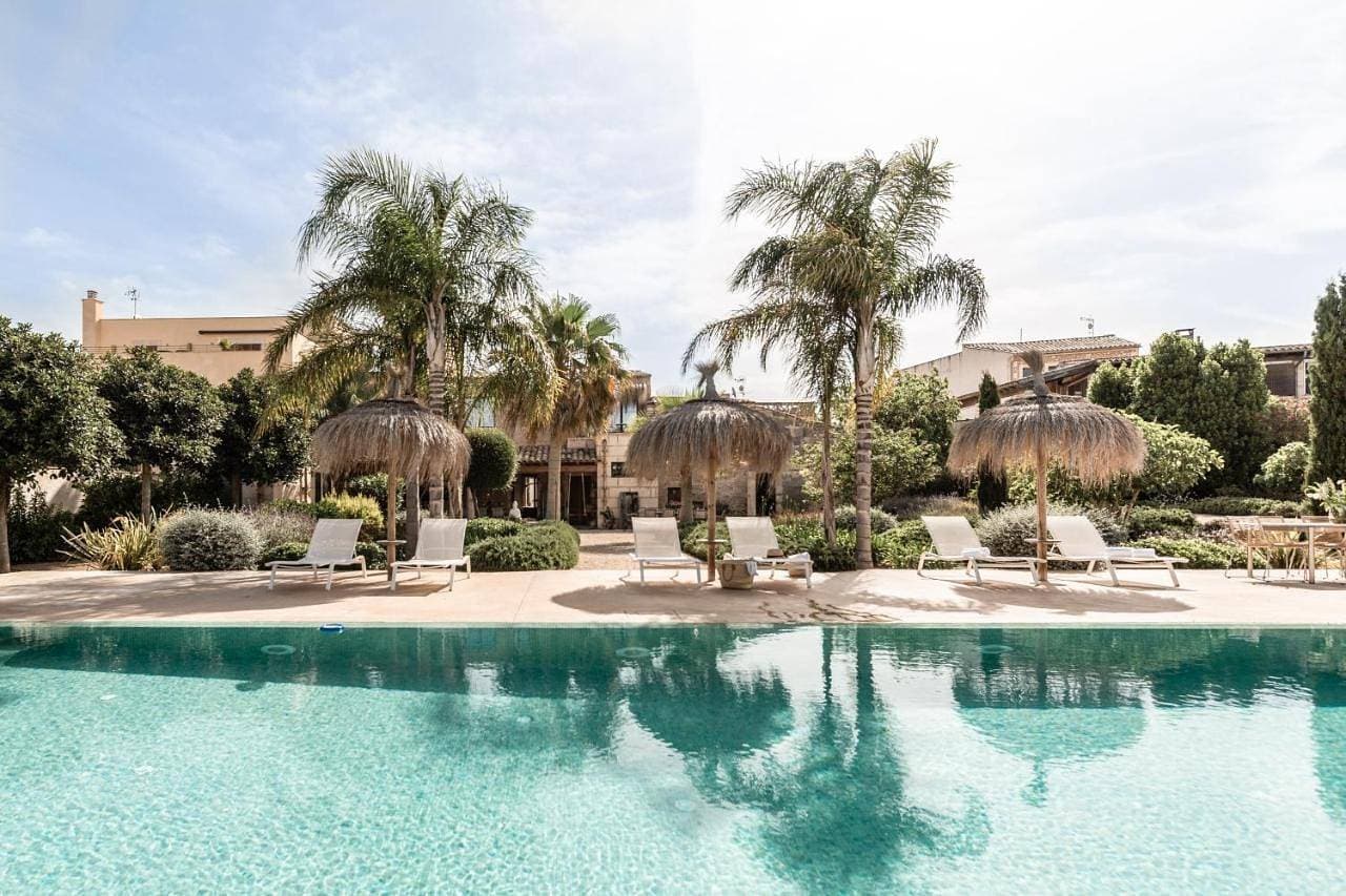 Can Sull Mallorca Guesthouse 1