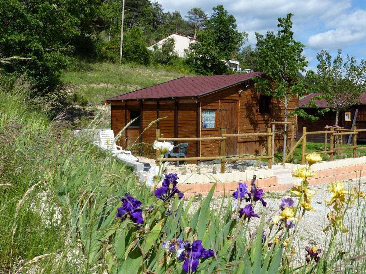 Les cabanes de Bourras 1