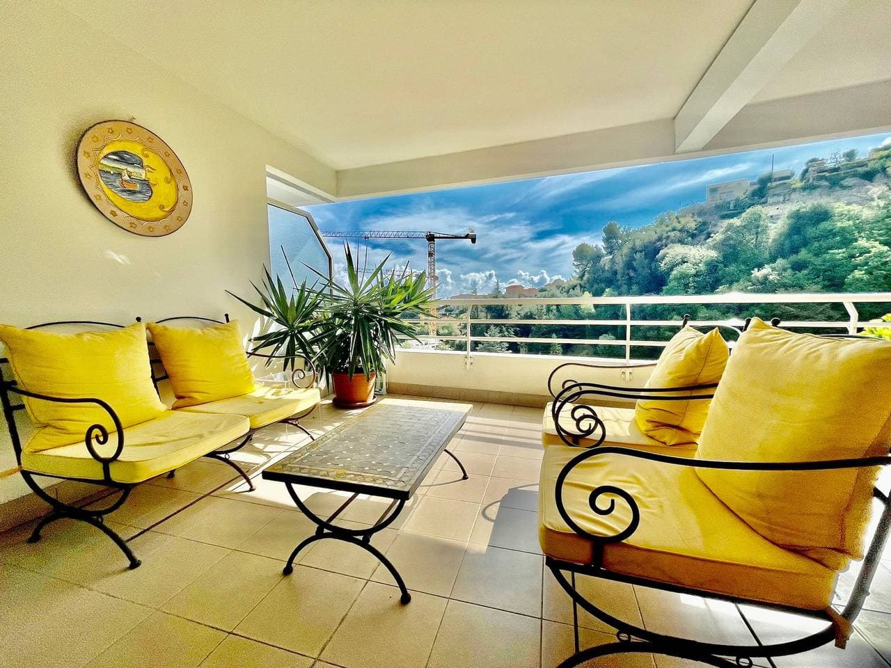 Foto 8 von 22: Ferienwohnung für 4 Personen mit Terrasse