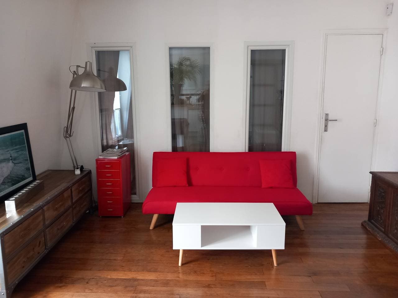 Foto 4 von 16: Ferienwohnung 'Appartement lumineux à Batignolles – Charme parisien, Arrivée autonome'