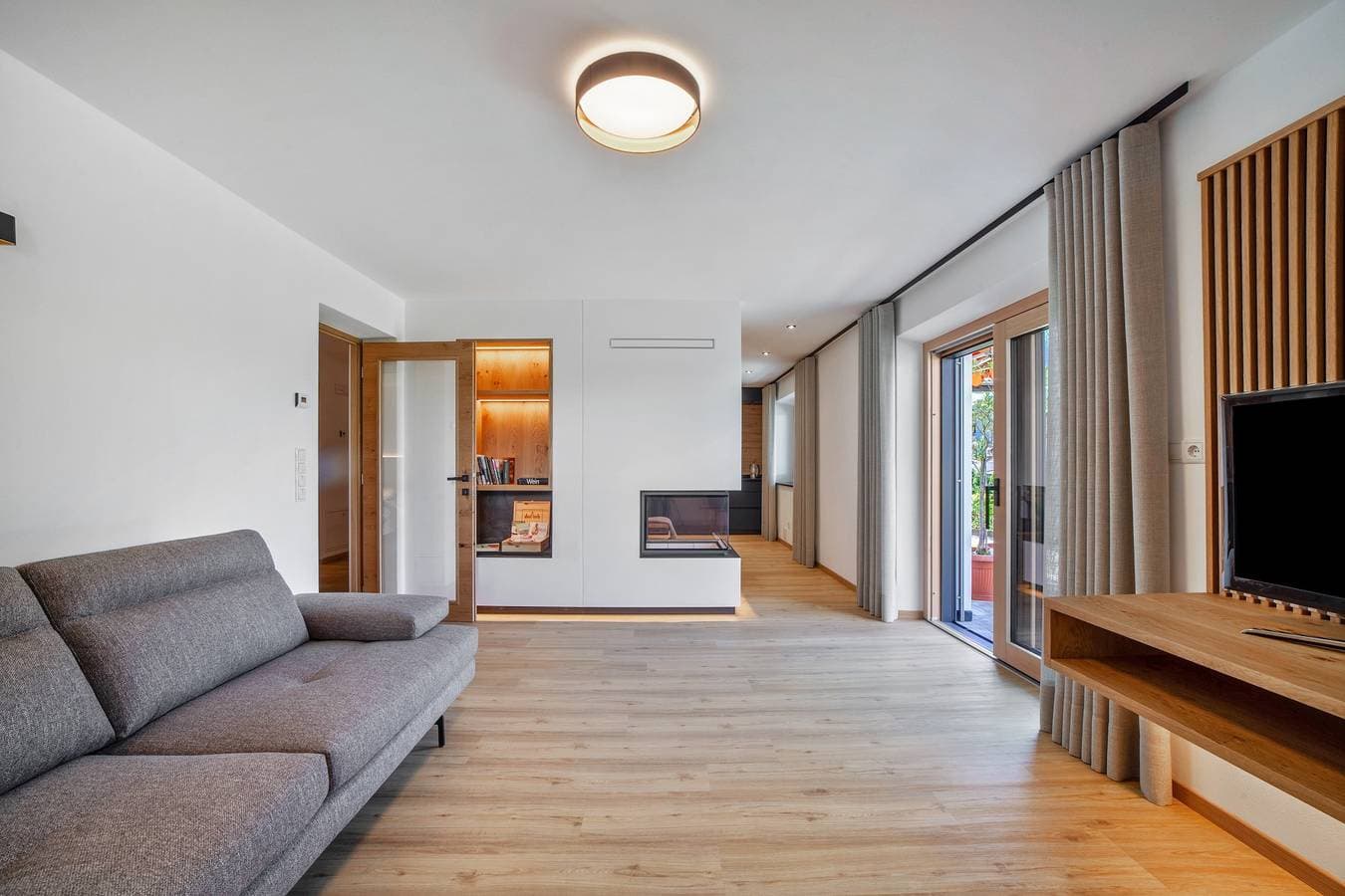 Foto 5 von 27: Ferienwohnung Berta – neu, komfortabel, mit Gartenterrasse & Bergblick