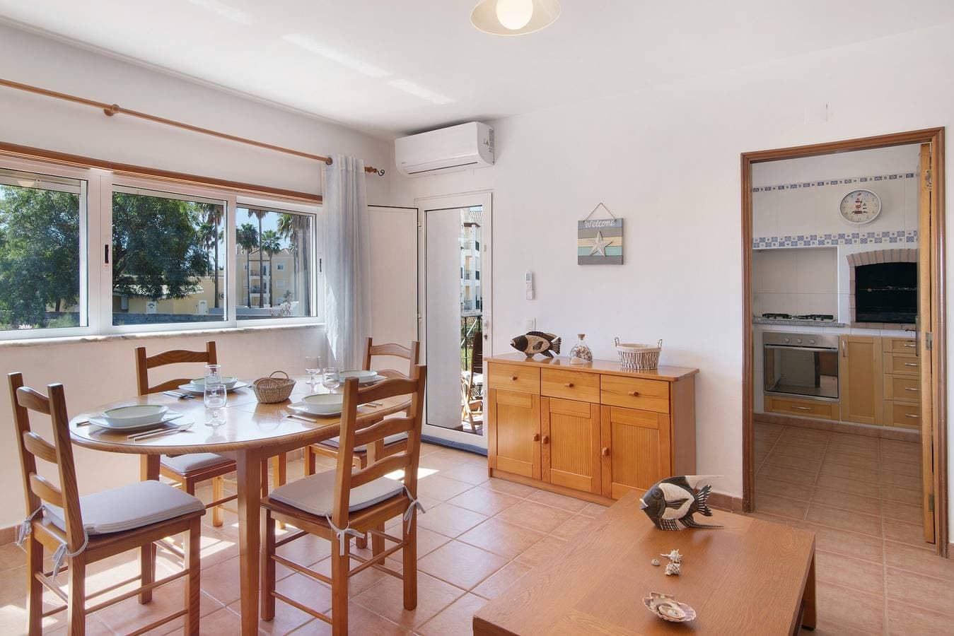 Foto 4 von 20: Ferienwohnung 'Lota Beach' mit Balkon und Klimaanlage