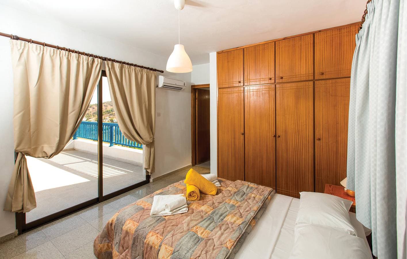Foto 12 von 14: Ferienhaus für 4 Personen mit Pool