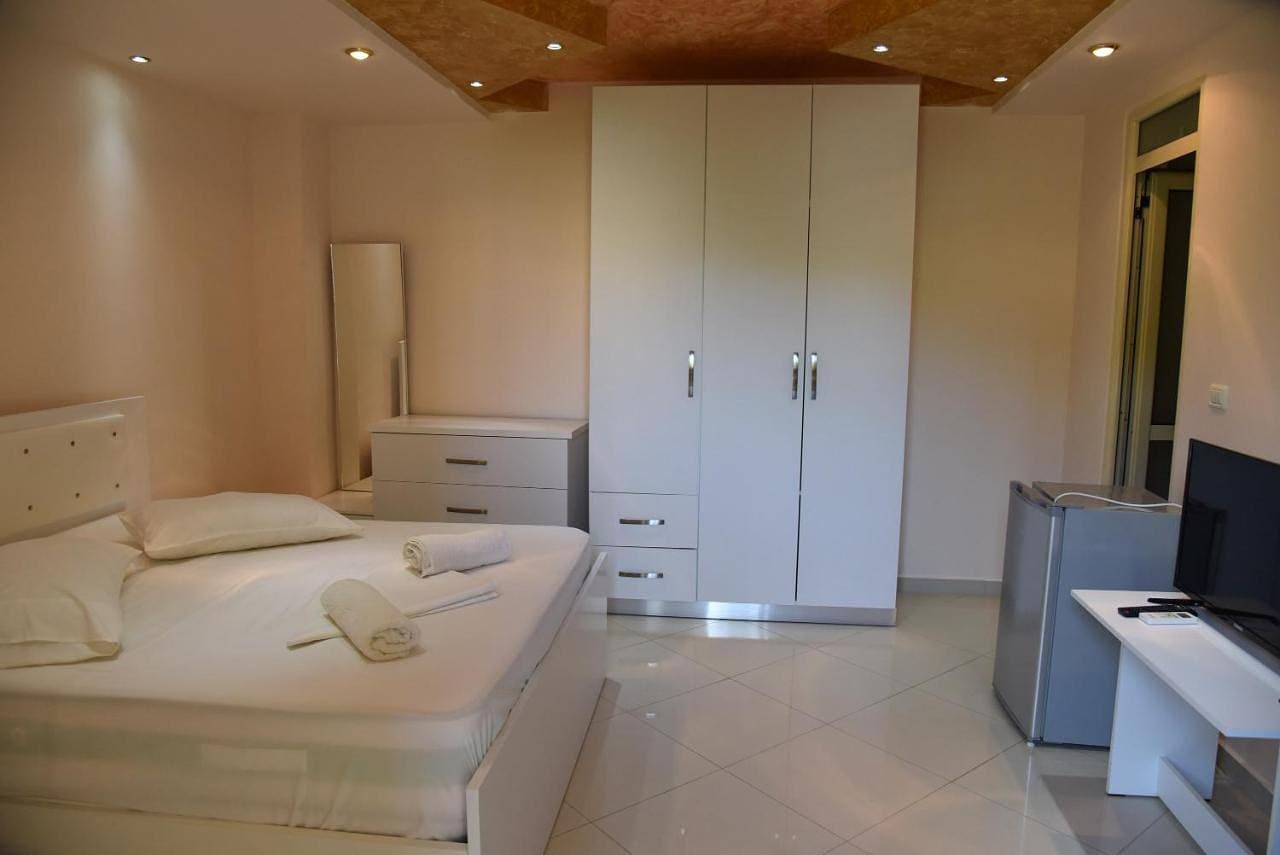 Foto 7 von 16: Double Room with Private Bathroom