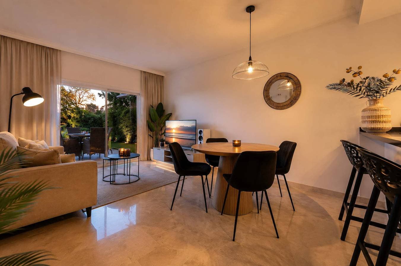 Foto 7 von 16: Ferienwohnung für 4 Personen mit Garten