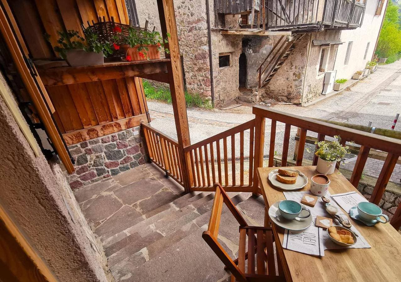 Foto 5 von 17: Double Room with Balcony