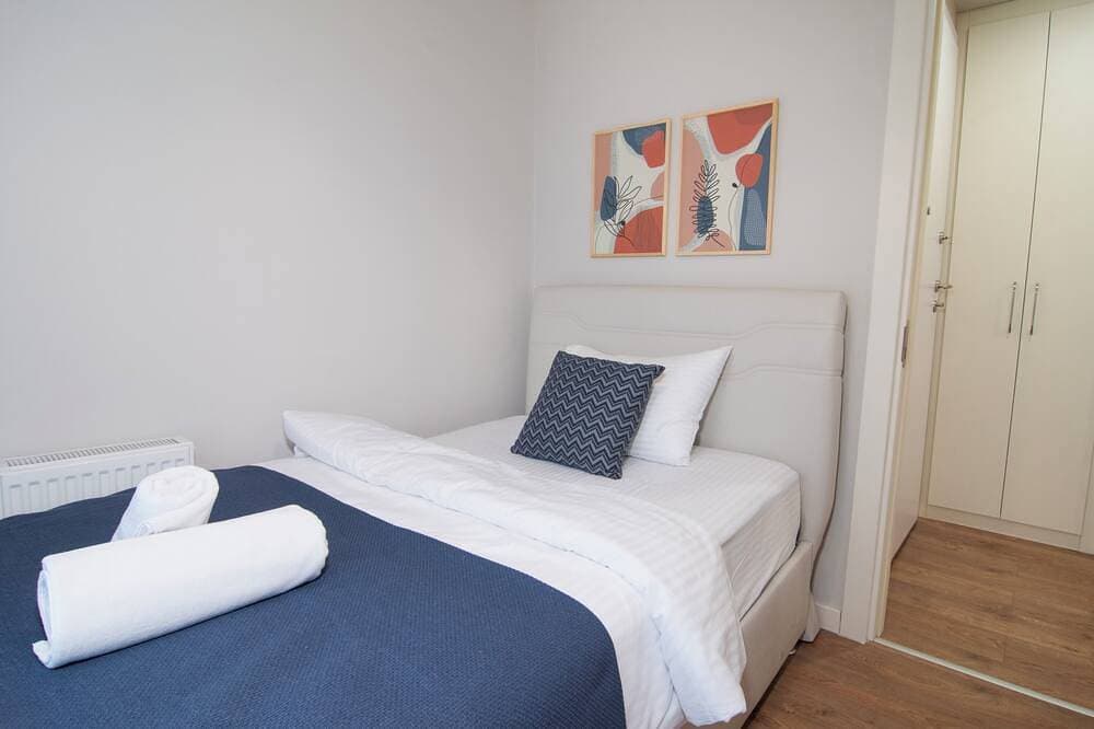 Foto 8 von 30: Brand new cozy 2Br Apt