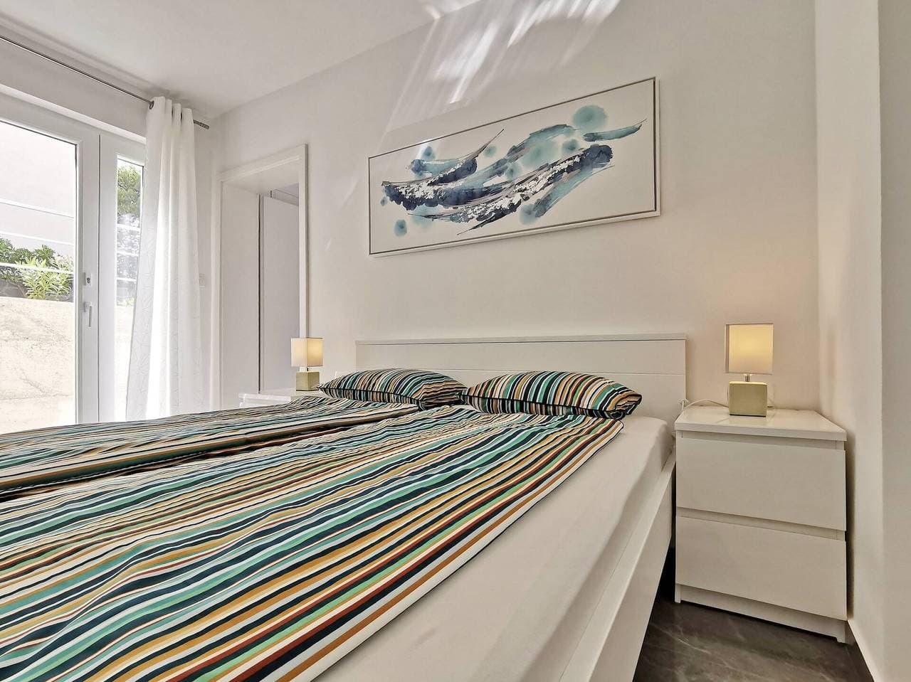 Foto 13 von 24: Studio-Apartment More - direkt am Meer, Meerblick, Terrasse, Waschraum, Grill