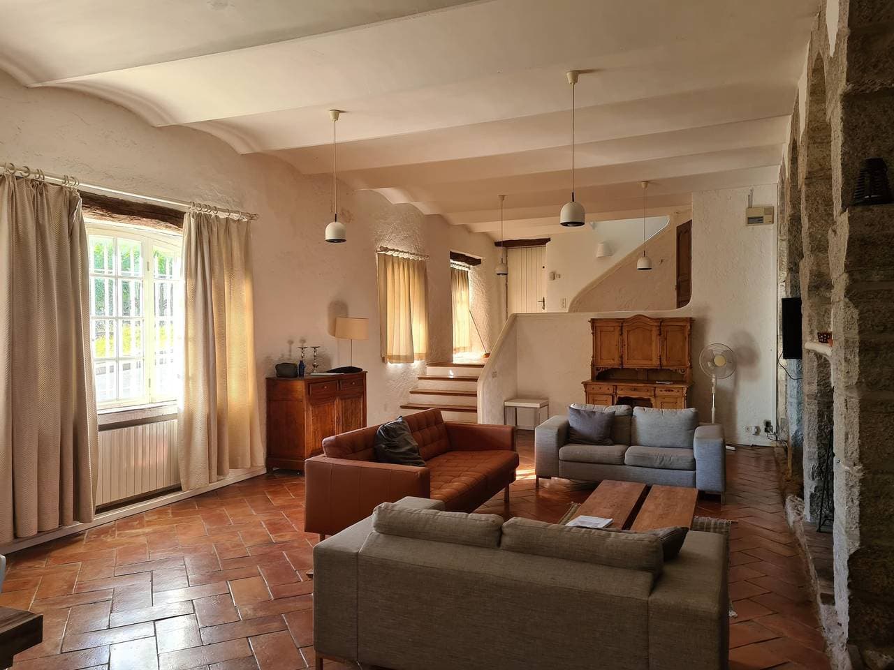 Foto 12 von 35: Wunderschöne freistehende Villa mit Pool