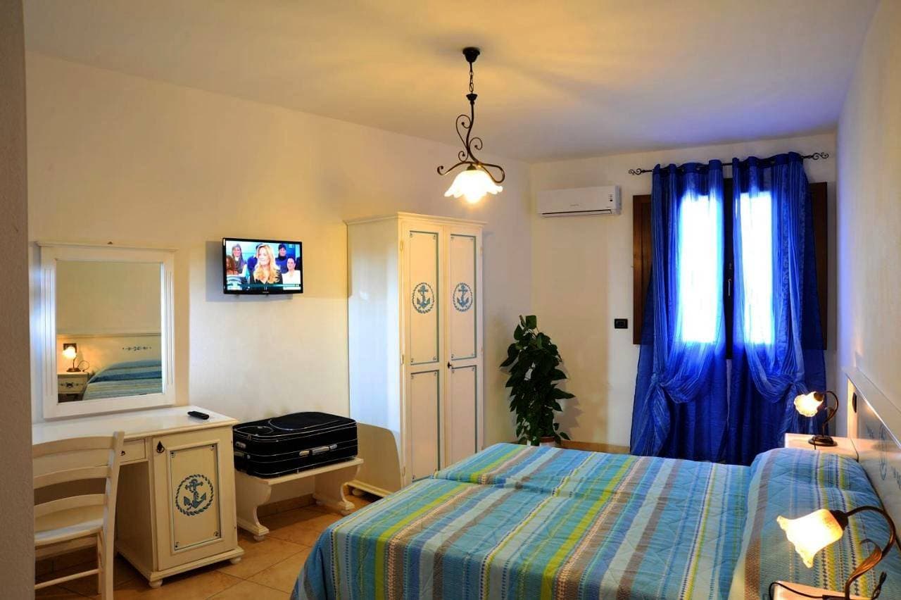 Foto 3 von 9: Double or Twin Room