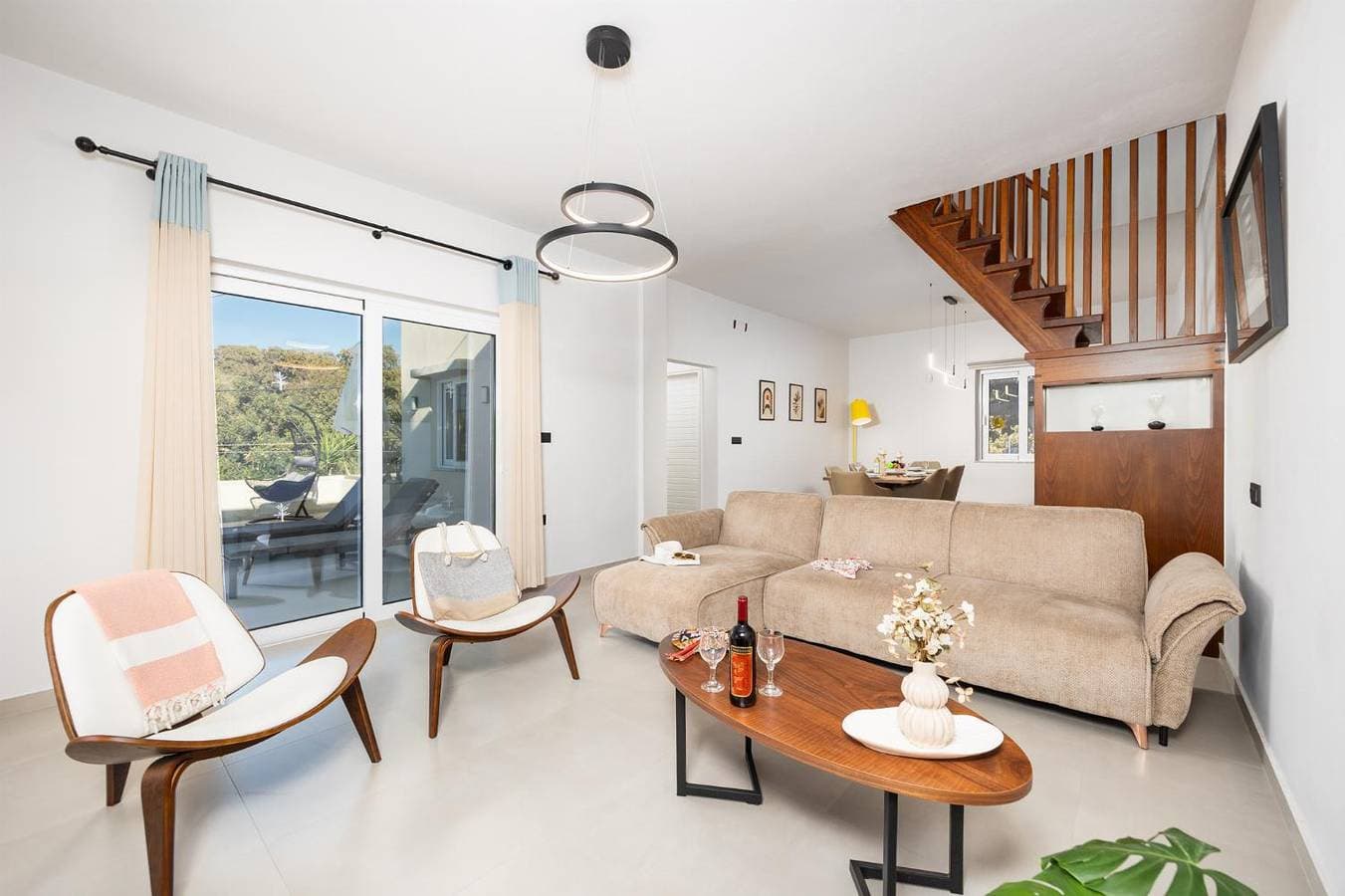 Foto 4 von 19: Villa für 6 Personen mit Terrasse