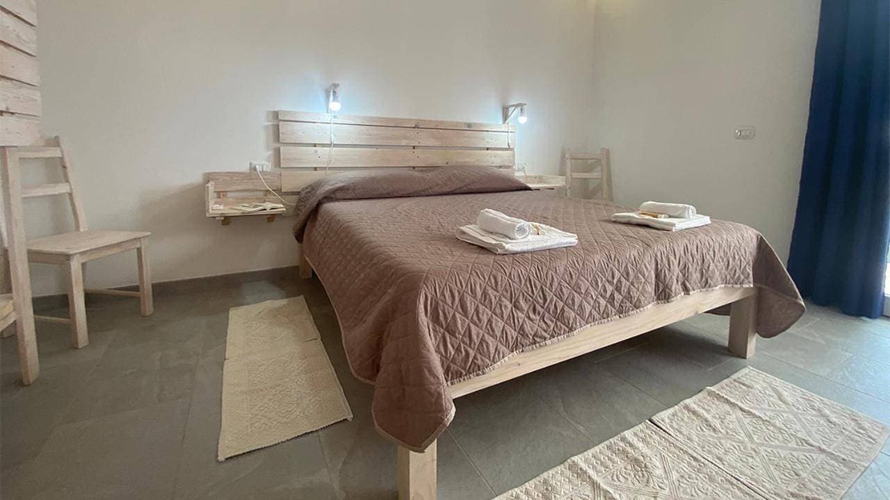 Foto 5 von 10: Double Room with Private Bathroom