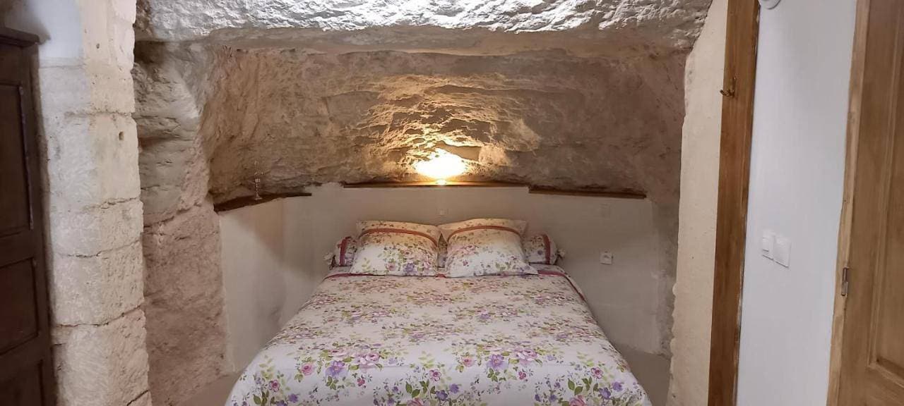 Troglo De Denise 1