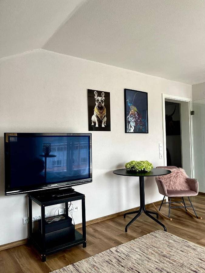 Foto 5 von 49: Two-Bedroom Apartment