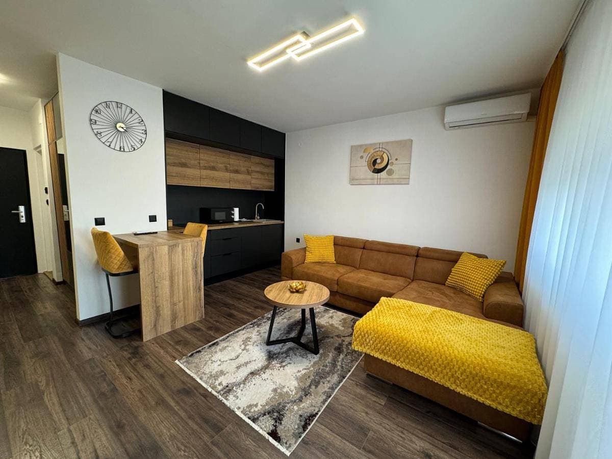 Studio Apartman Gold 1