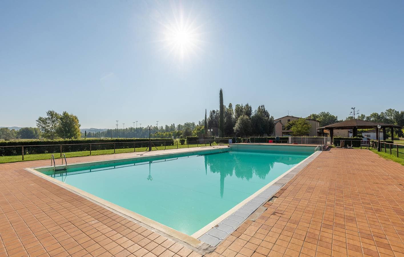 Foto 13 von 31: Appartement mit Seeblick, Pool und AC, 2,5km bis Umbertide