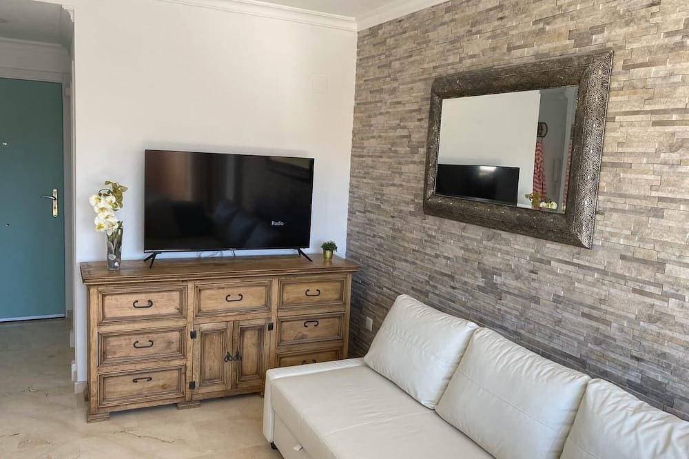 Foto 5 von 22: Beautiful modern apartment 1 min from beach