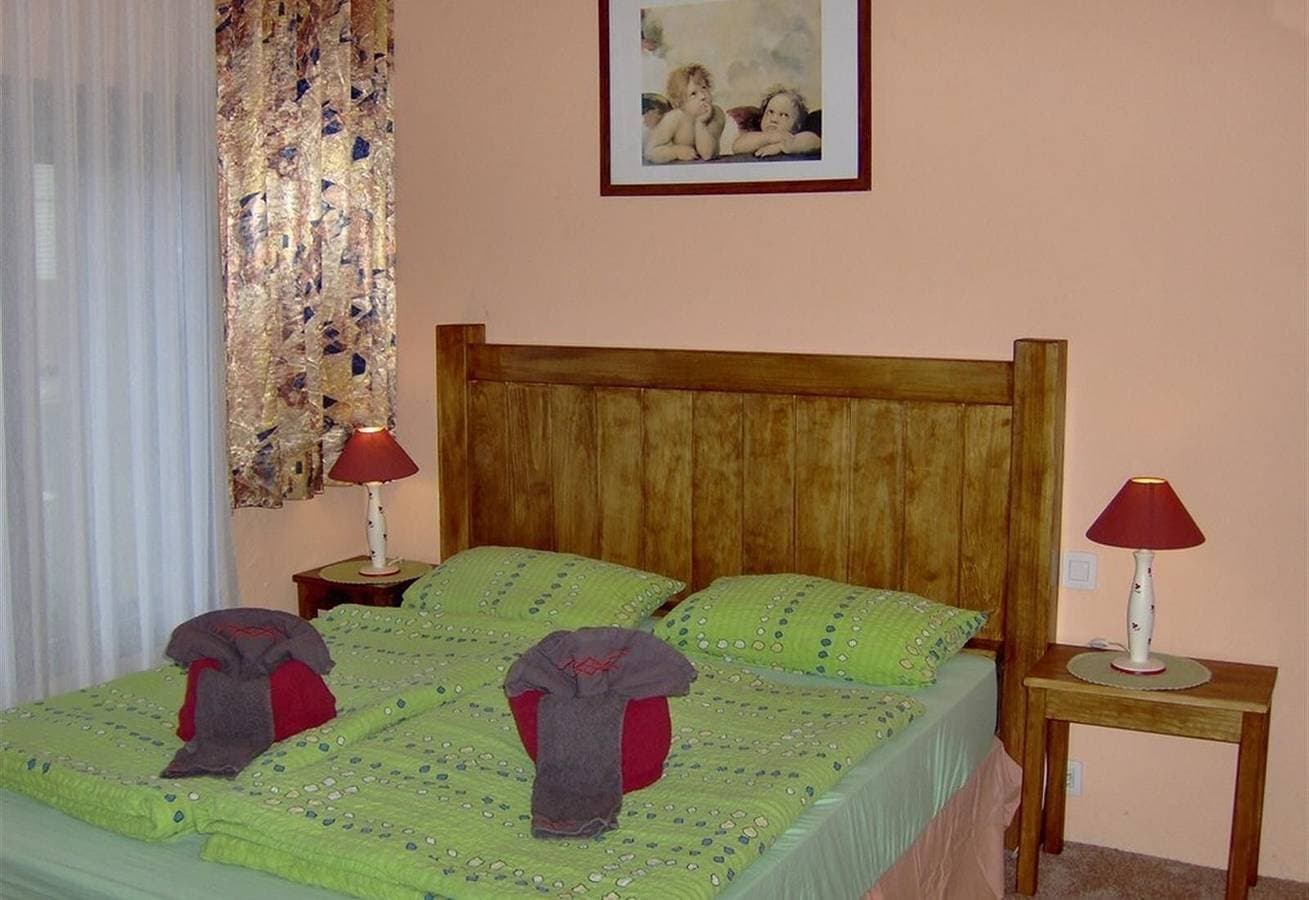 Foto 6 von 23: Ferienwohnung „Apartamentos Monasterio de San Antonio Nr. 6“ mit W-Lan -   Adults only