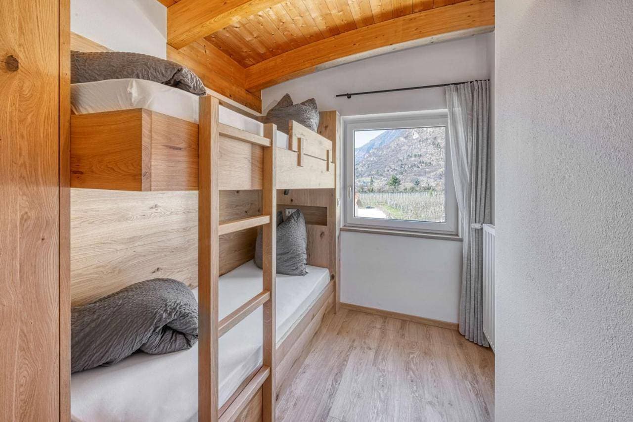 Foto 11 von 12: Apartment with Mountain View