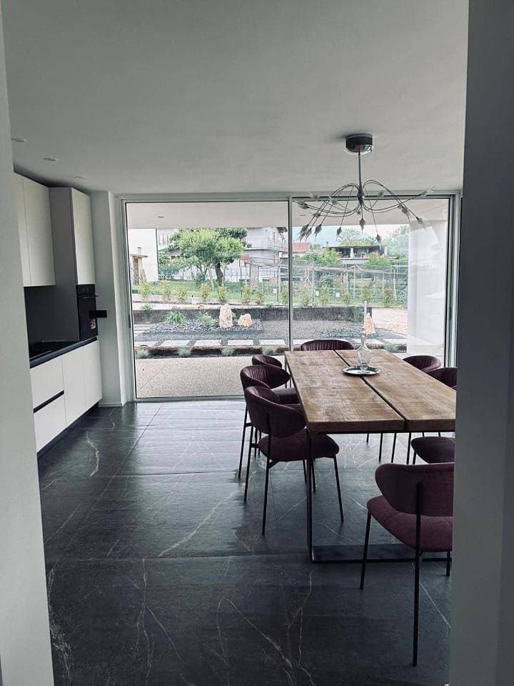 Foto 7 von 18: Three-Bedroom Apartment