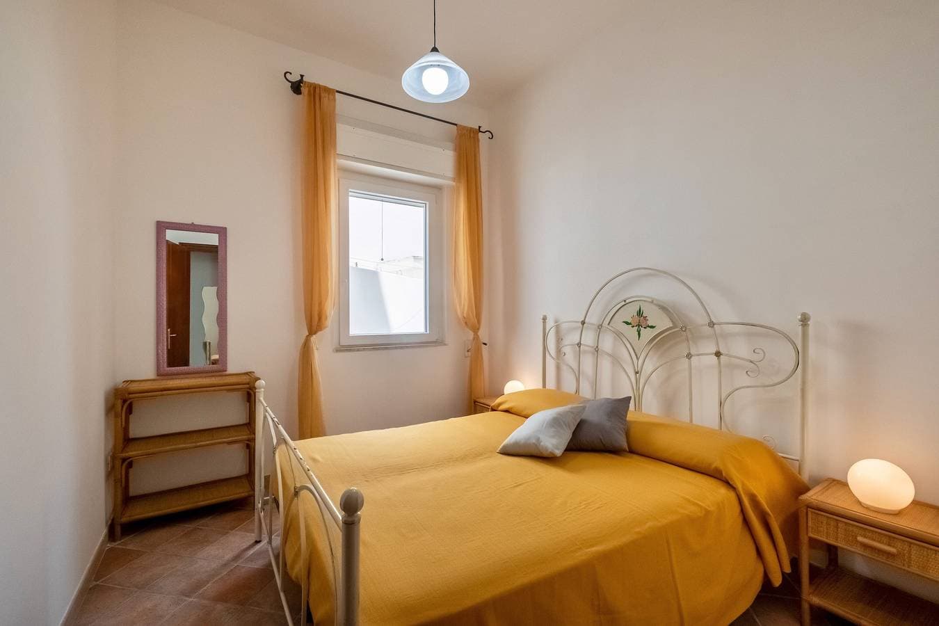Foto 9 von 25: Ferienhaus "Kalocéri" nahe dem Strand mit Terrasse und Außendusche