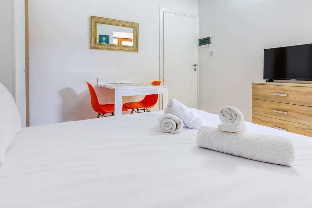 Foto 6 von 26: Modern Studio Apt with Private Terrace in Sliema