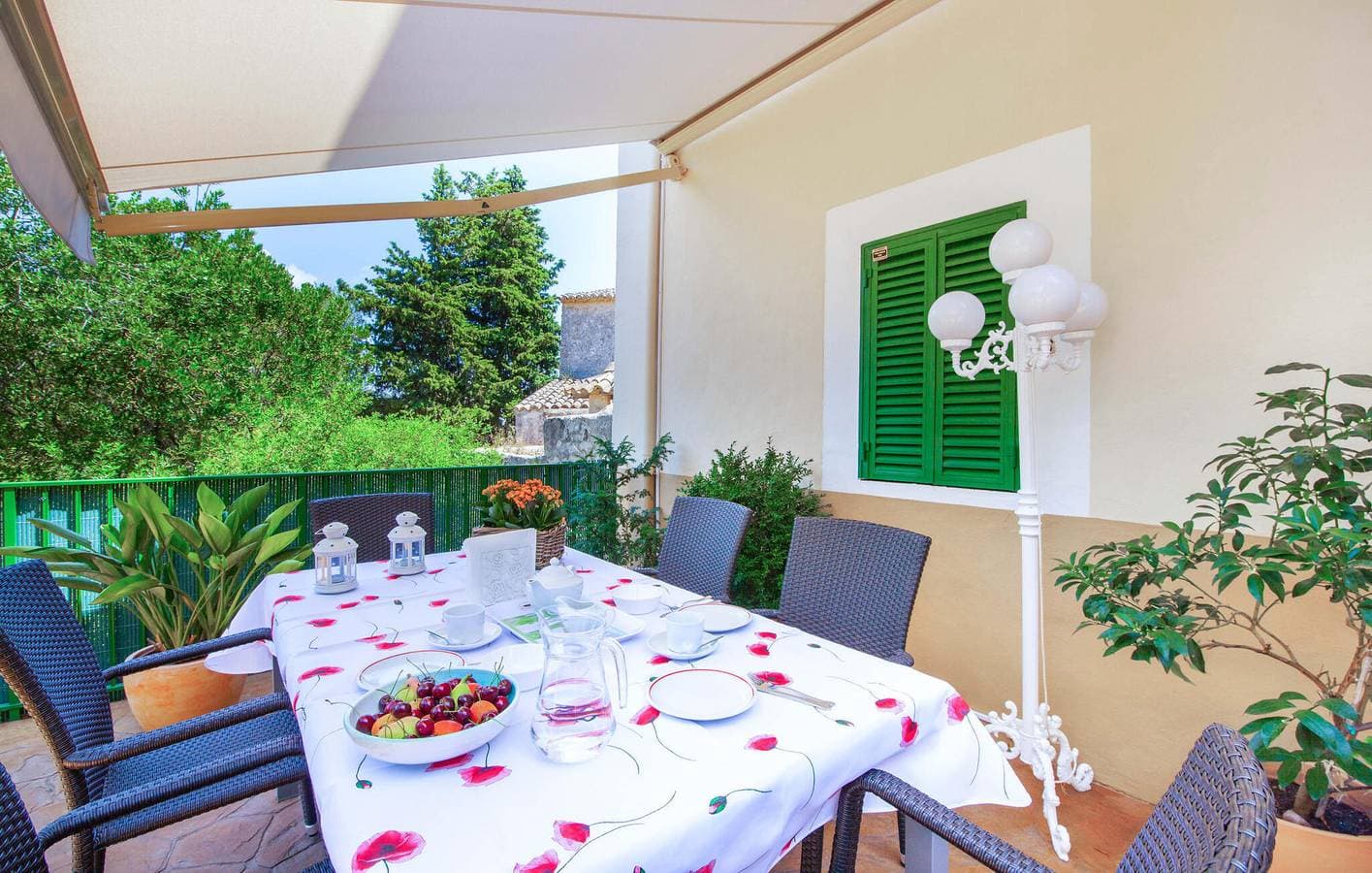 Foto 9 von 52: Modernes Apartment mit Terrasse, Pool und Grill, nahe dem Stadtzentrum