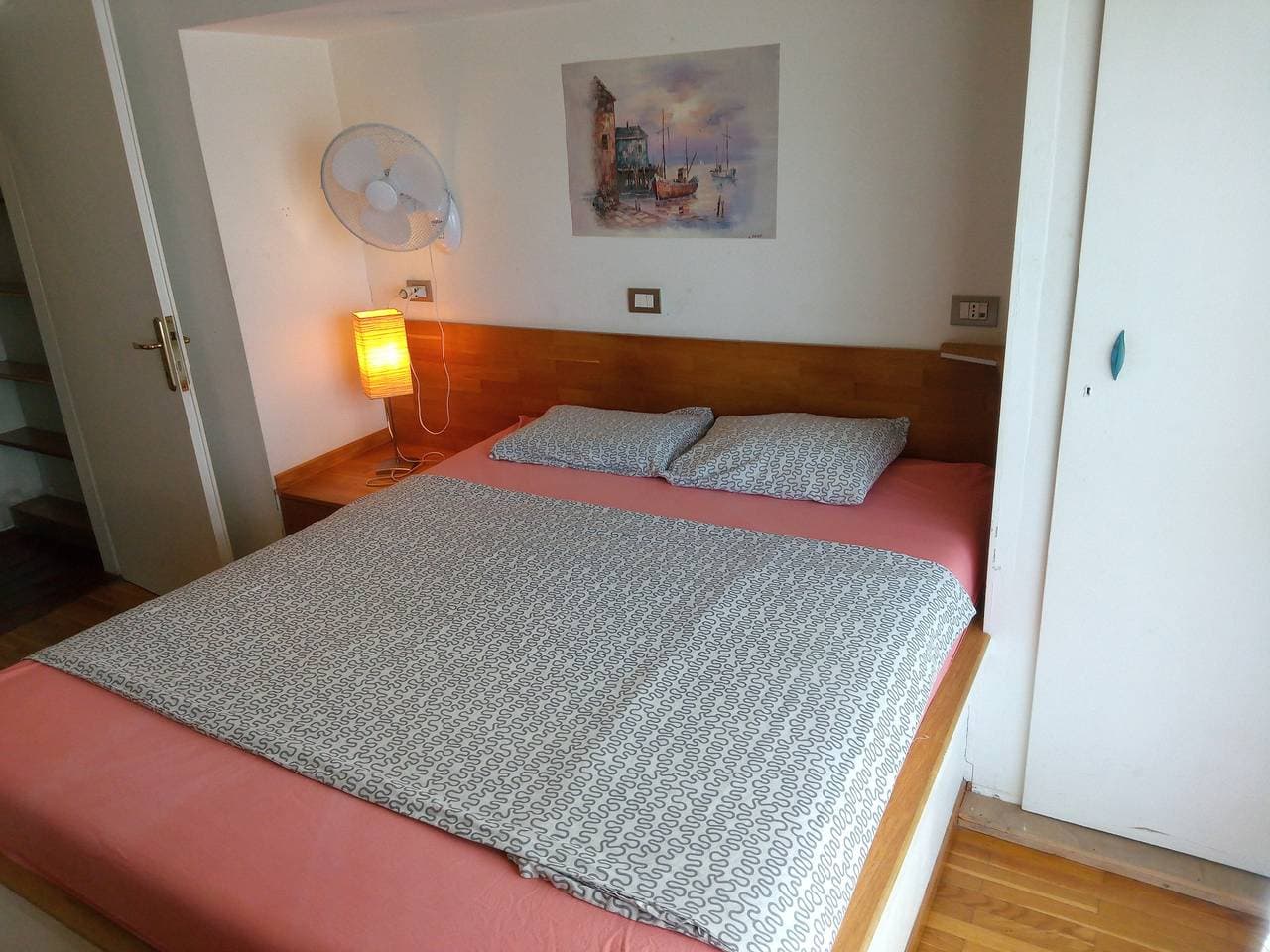 Foto 3 von 10: Privates Zimmer am Wasser, eigenes Badezimmer