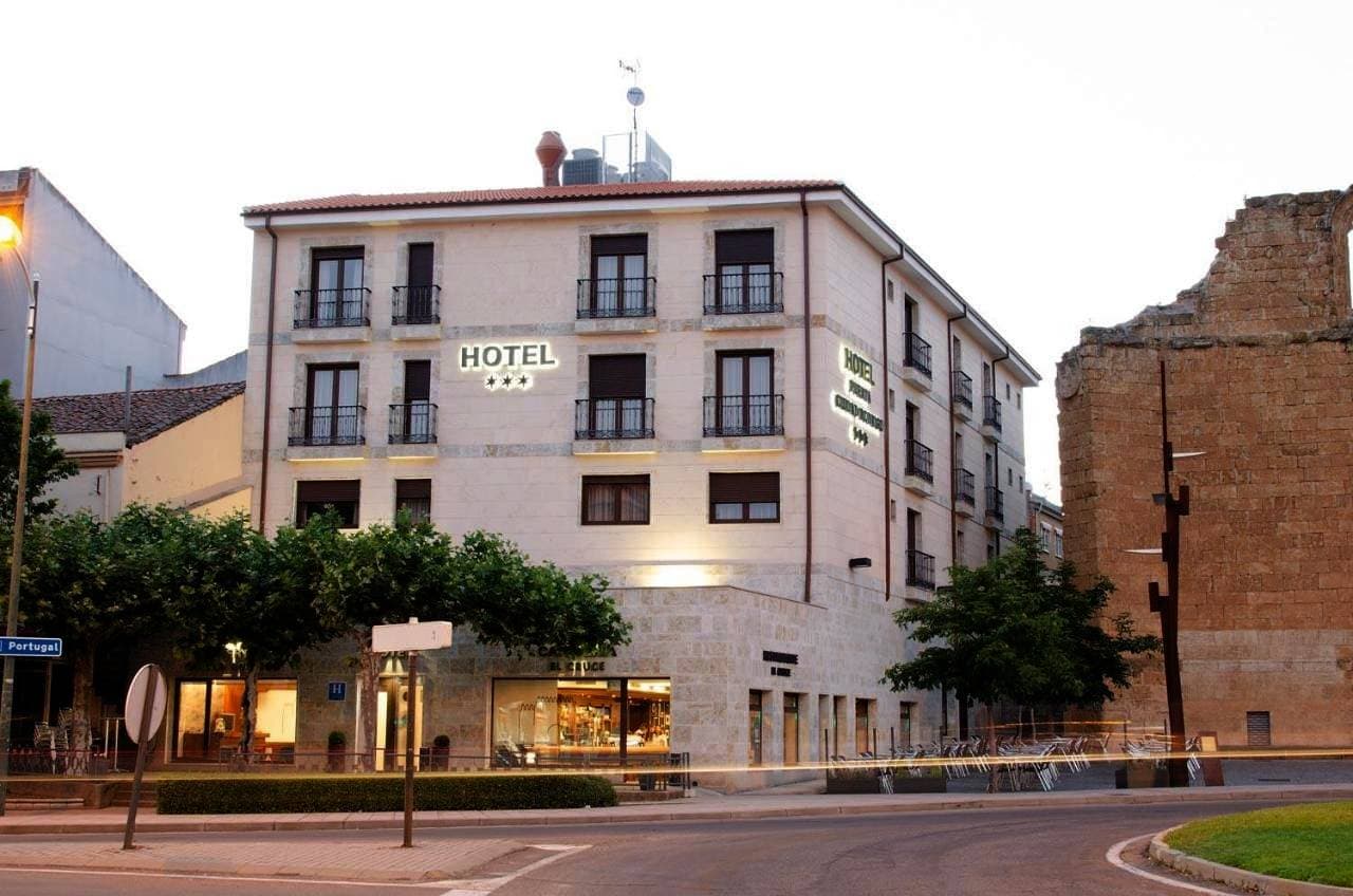 Hotel Puerta Ciudad Rodrigo 1